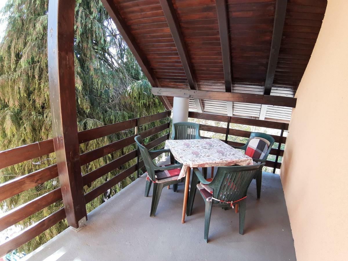 Apartamento House Naomi Grabovac  Exterior foto